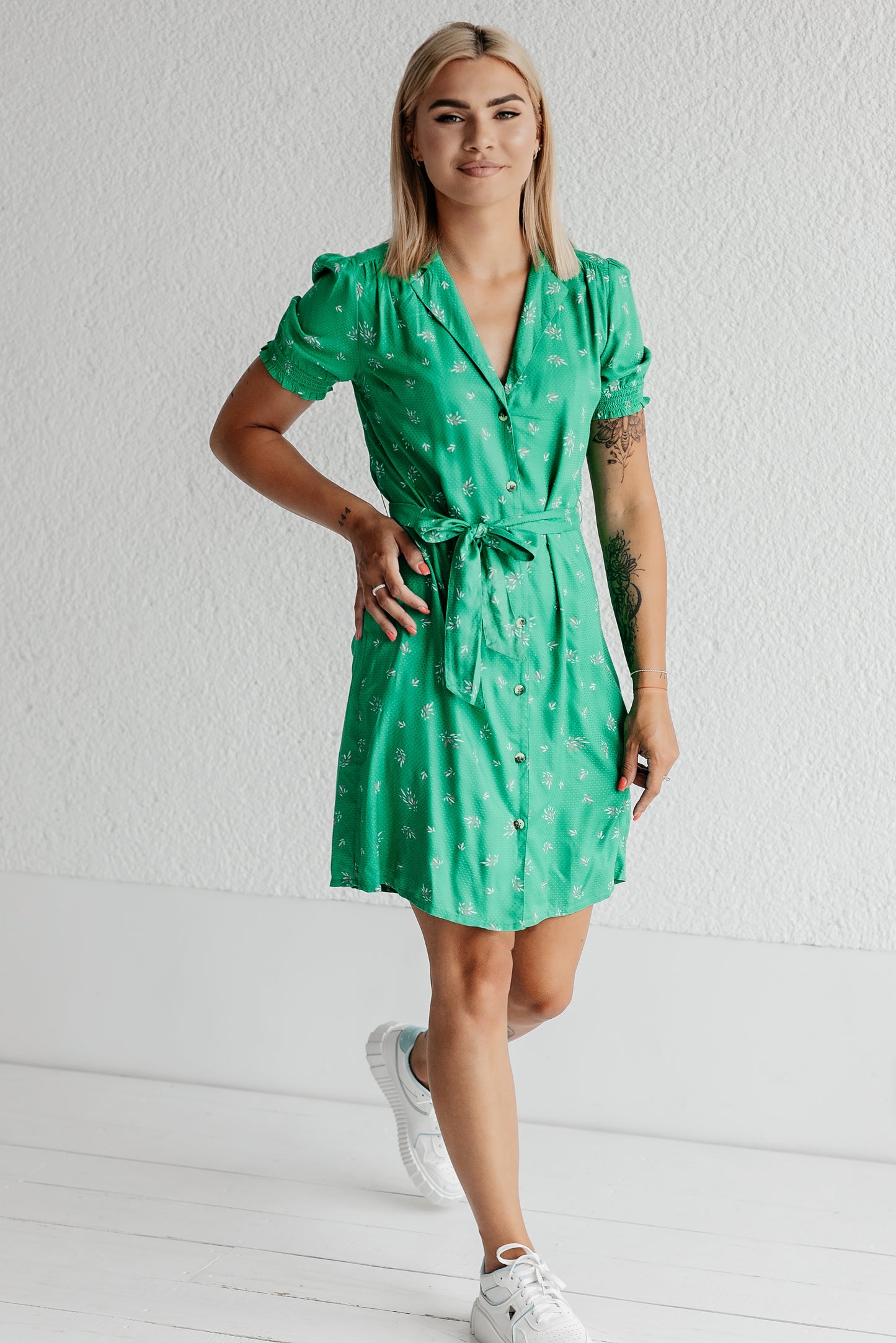 Žalia suknelė